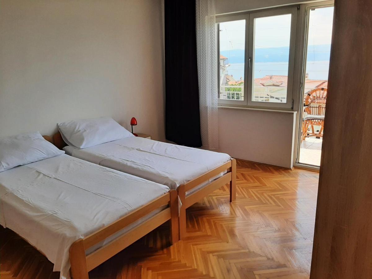 Apartments Tina 오미스 외부 사진