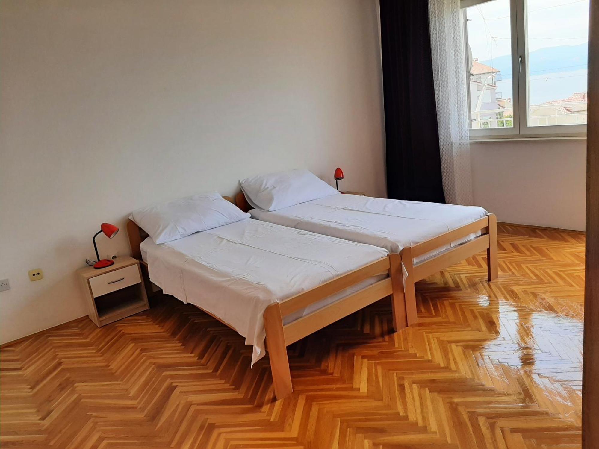 Apartments Tina 오미스 객실 사진